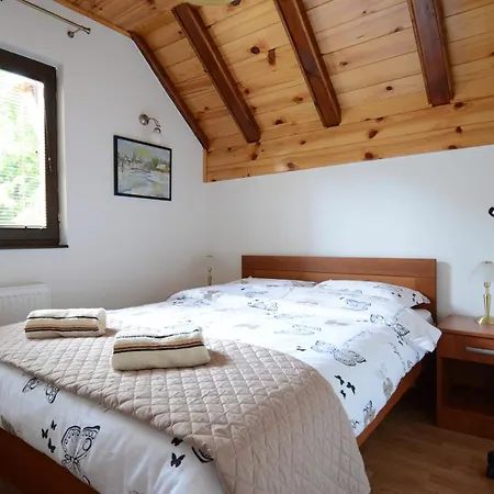 Apartment Ogi I Ana *