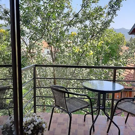Ogi I Ana Apartment *
