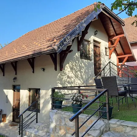 Ogi I Ana Apartamento