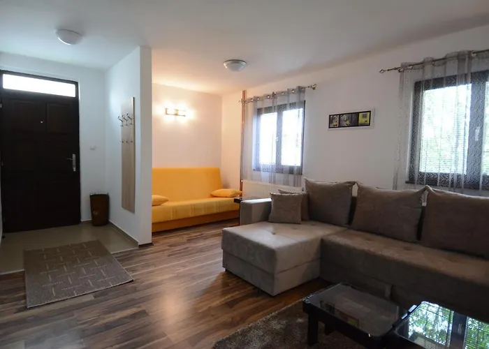 Ogi I Ana 아파트 바이나 바슈타